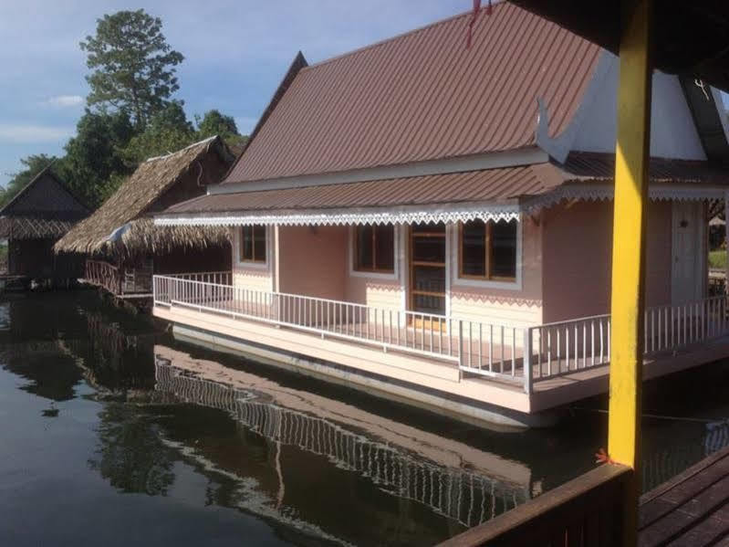 Bamboo House Καντσαναμπούρι Εξωτερικό φωτογραφία